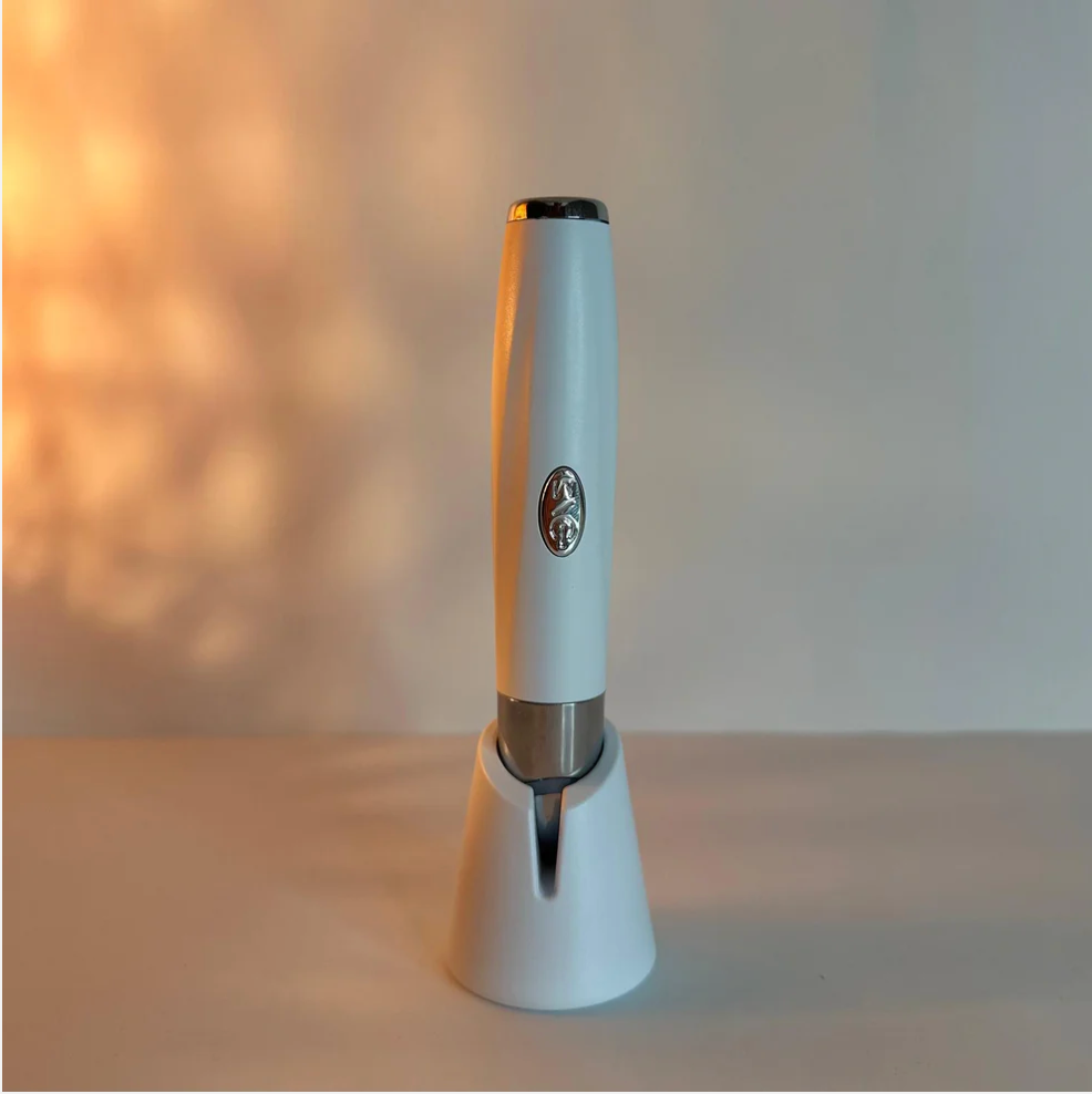 Glow Clean Eyes  4-in-1